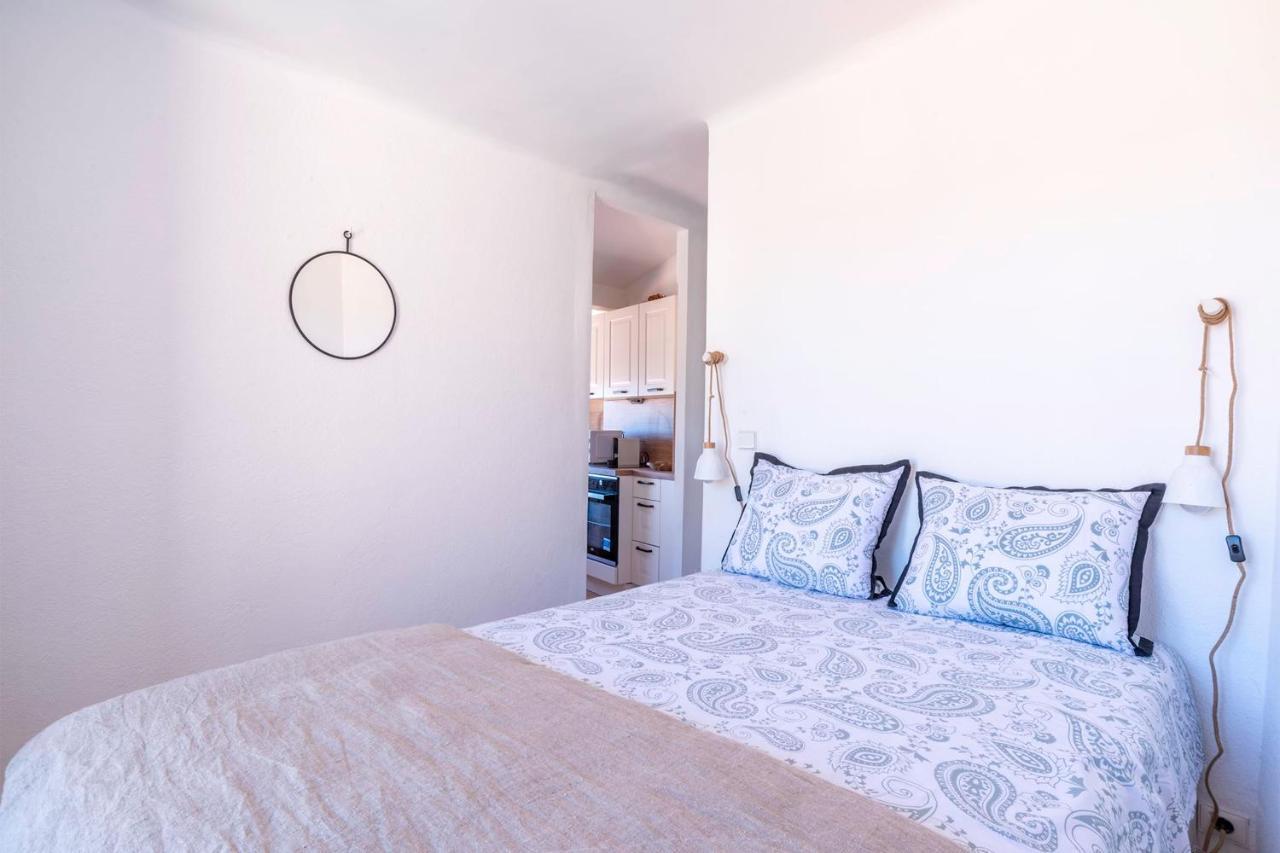 Bright 29M With Nice View In Bormes-Les-Mimosas Apartment Luaran gambar